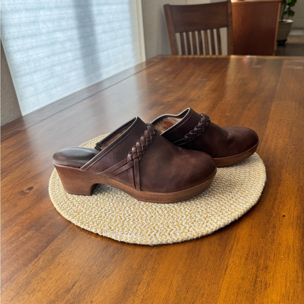b.o.c. Dark Brown Leather Mules